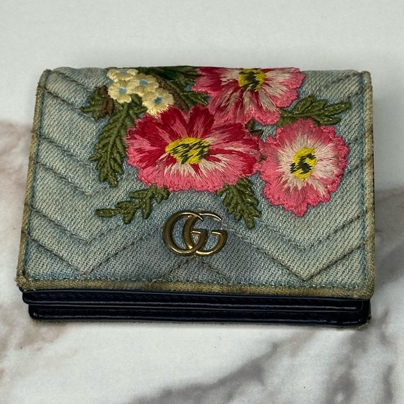 Gucci Marmont Floral Denim Bifold Wallet - Picture 2 of 9